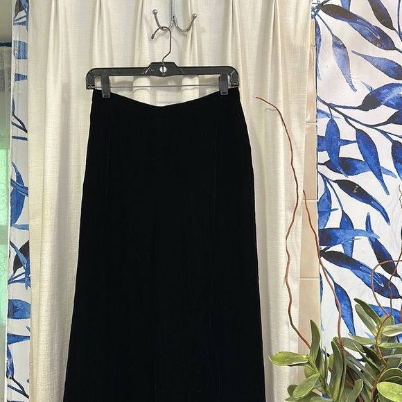Women’s Vintage Oleg Cassini Black Tie Black Velvet Fully Lined Wide Leg Pants 8 - Picture 2 of 6
